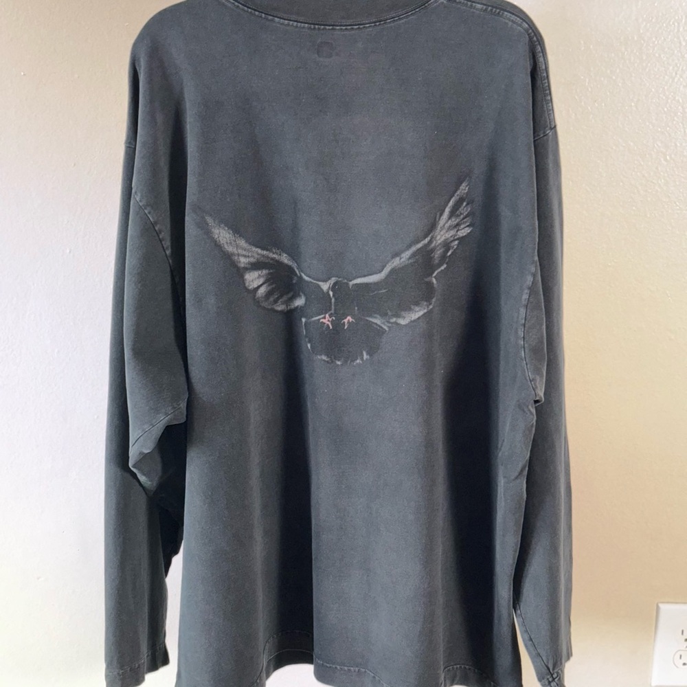 Limited Edition YEEZUS and Gap Shirt great condition